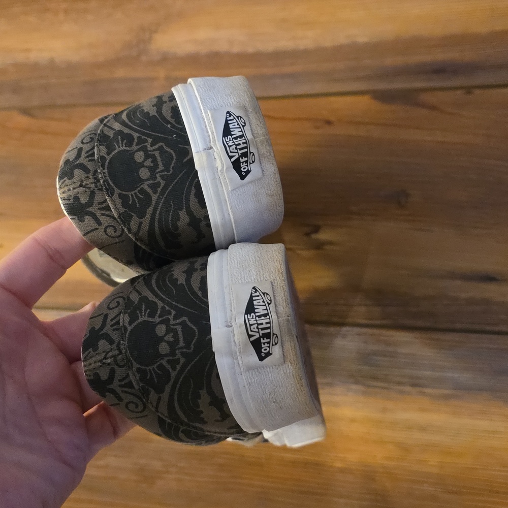 Vans Women's Slip-On Sneakers - Black and Green Pattern Skull - Picture 4 of 6